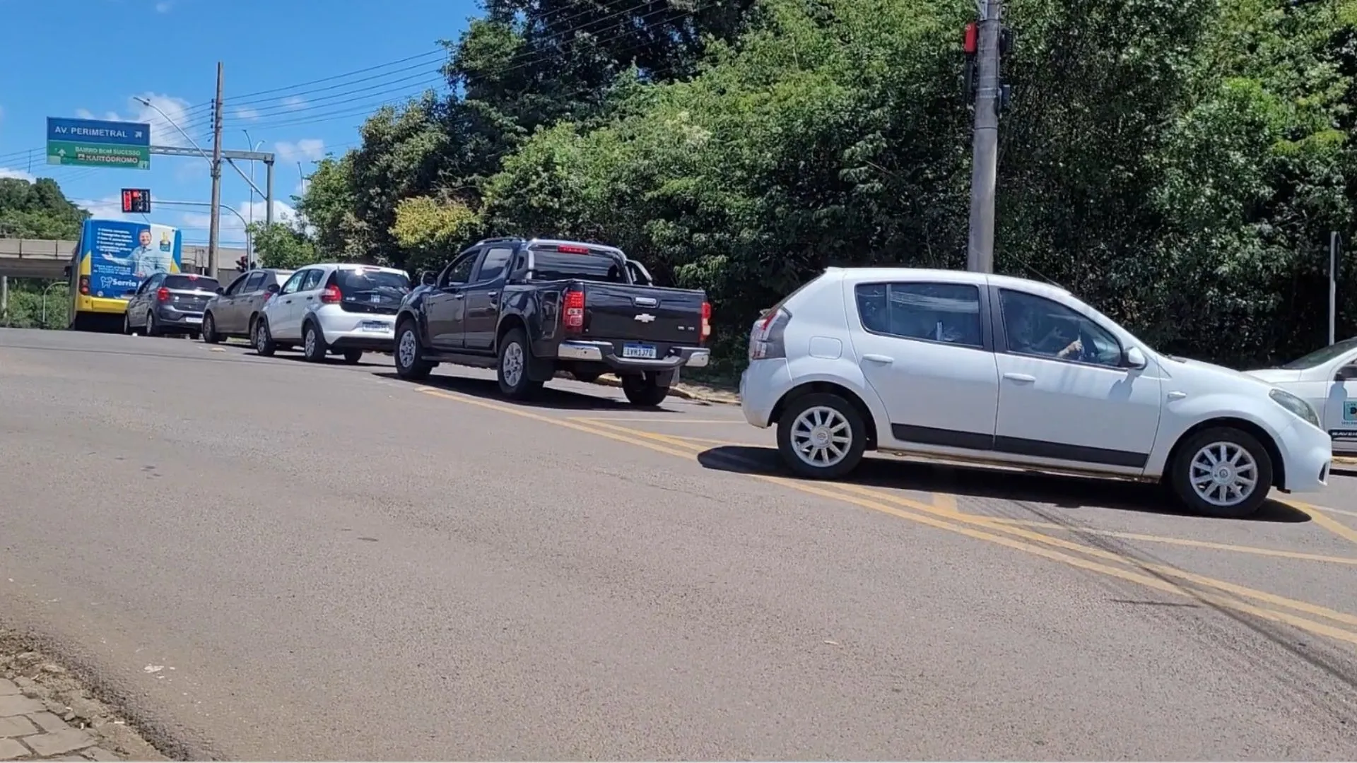 Vereador solicita desativação do semáforo do Tedesco