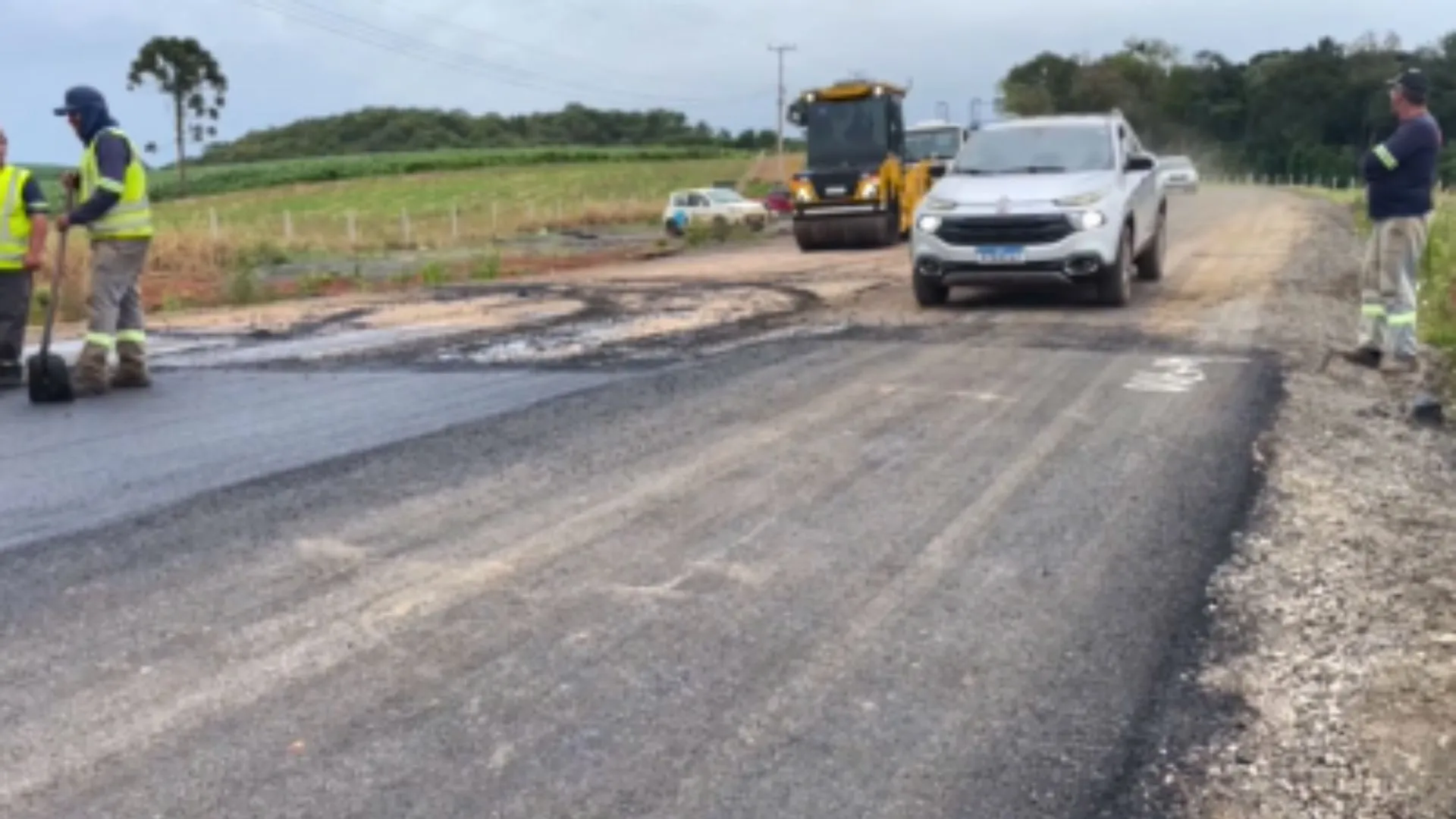 Pavimentação da SC-451 entre Fraiburgo e Frei Rogério é iniciada