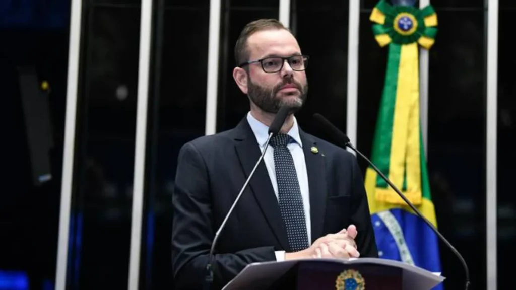 Senador Jorge Seif visita Videira e participa de encontro na ACIAV