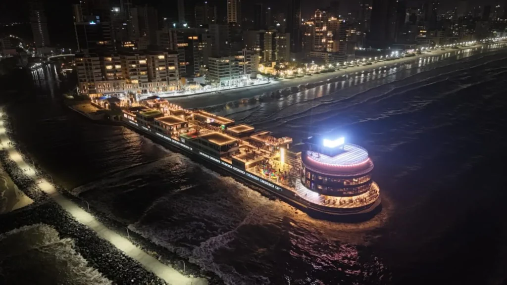 Itapema inaugura Píer Oporto, estrutura inédita na América Latina