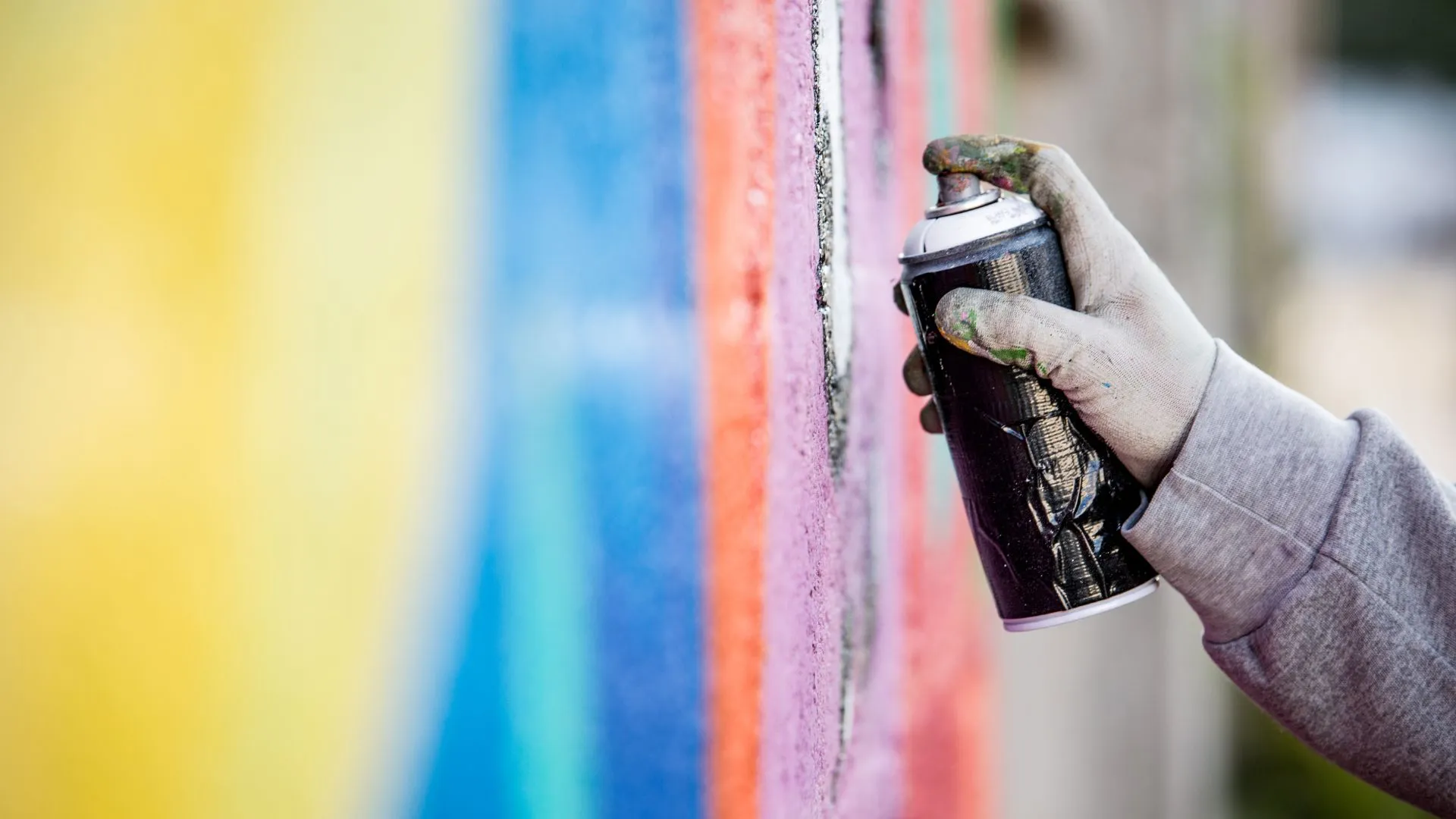 BRK promove oficina de grafite para adolescentes em Caçador