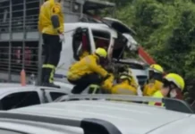 Acidente na BR-282 com caminhão de suínos deixa pessoas feridas