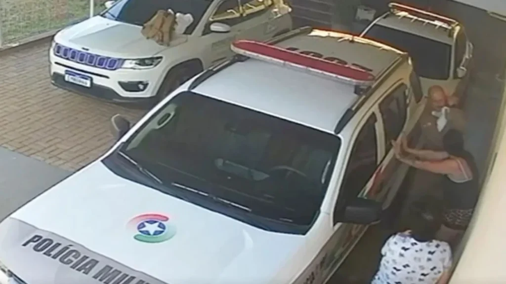 Policial militar salva bebê de 45 dias após engasgamento no Meio-Oeste