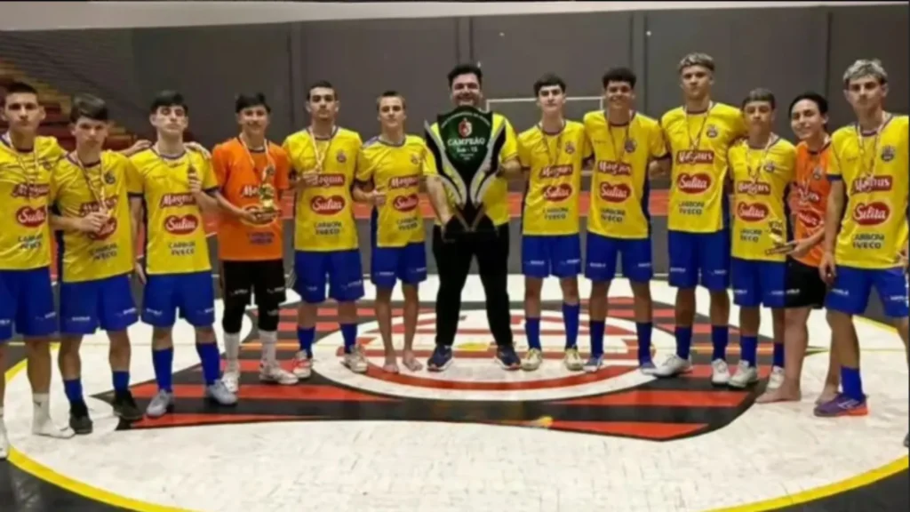 Associação Faísca de Videira é campeã sub-15 da Liga Catarinense de Futsal