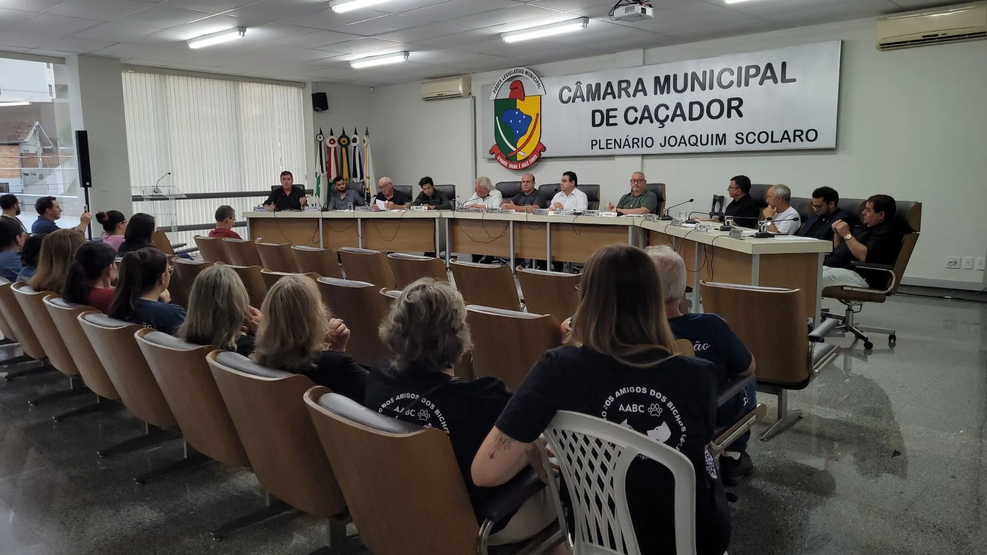 Profissionais da Educação Municipal de Caçador terão abono