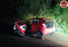 Colisão entre carros na SC-350 deixa mulher ferida
