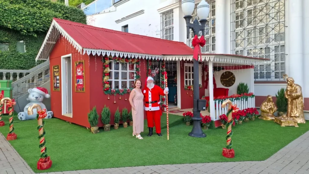 CDL Caçador inaugura Casinha do Papai Noel