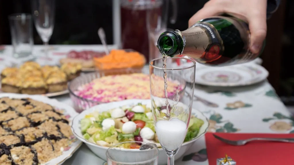 Nutricionista orienta como manter o equilíbrio alimentar no fim do ano