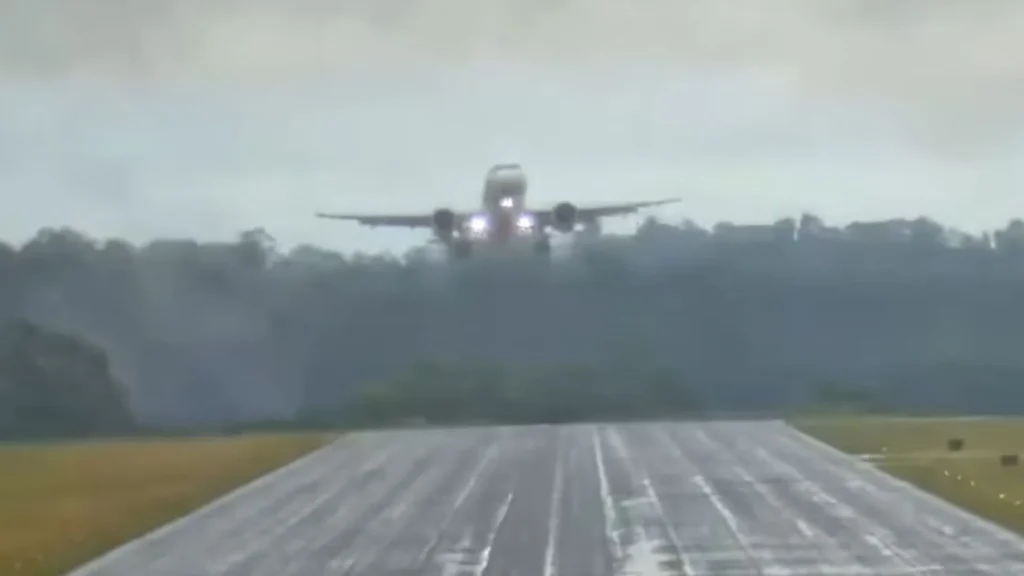 Ventos fortes impedem pouso em Chapecó e voo retorna a Guarulhos