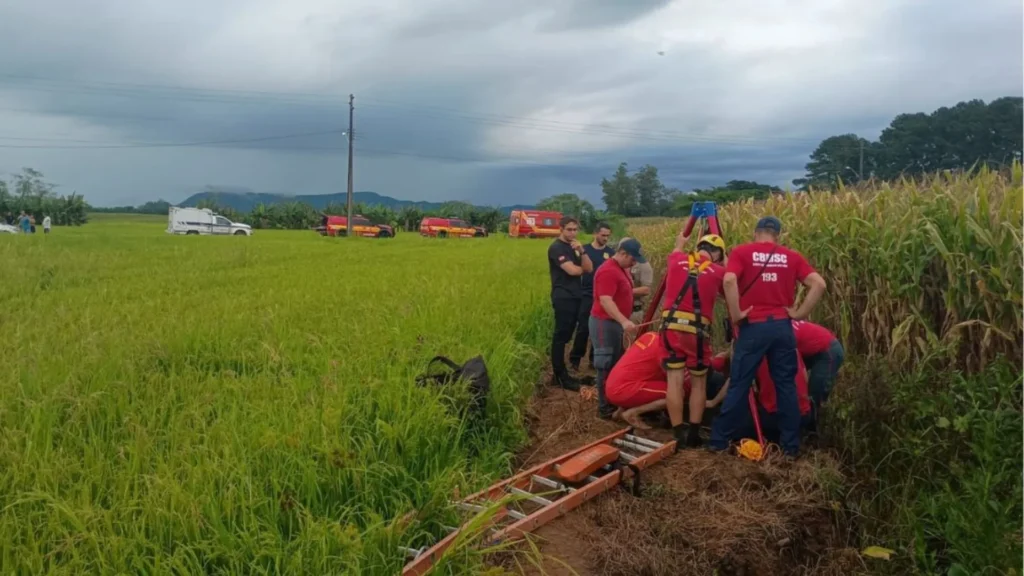 Tio tenta salvar sobrinho e ambos morrem afogados uma barragem