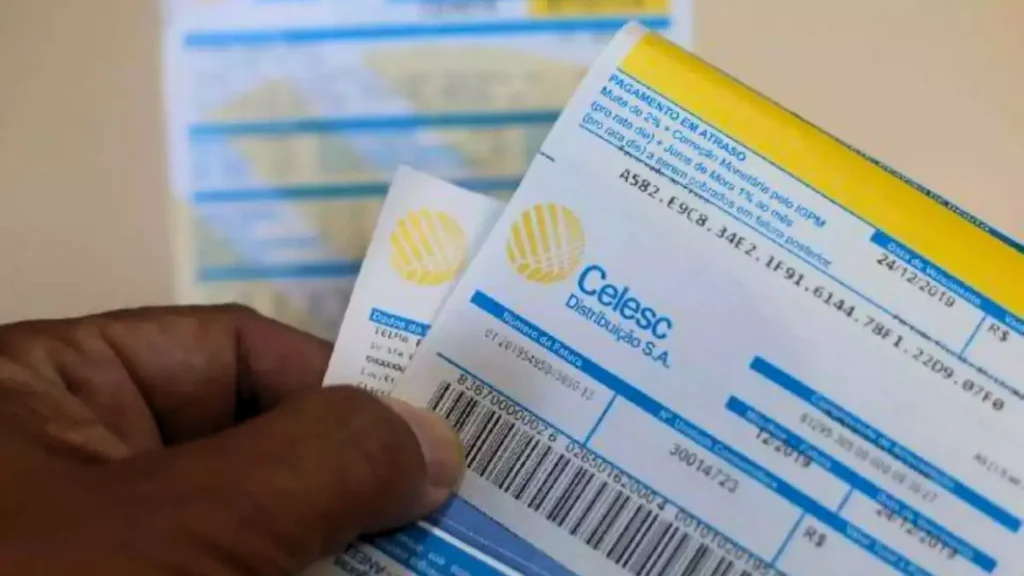 Celesc explica erro em faturas que gerou confusão no estado