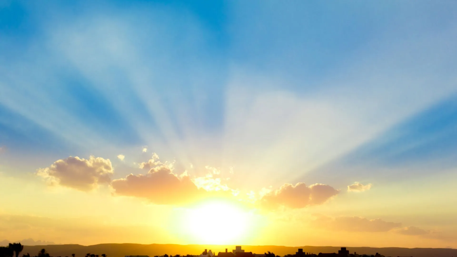 Santa Catarina inicia a semana com frio, vento intenso e alerta para o mar