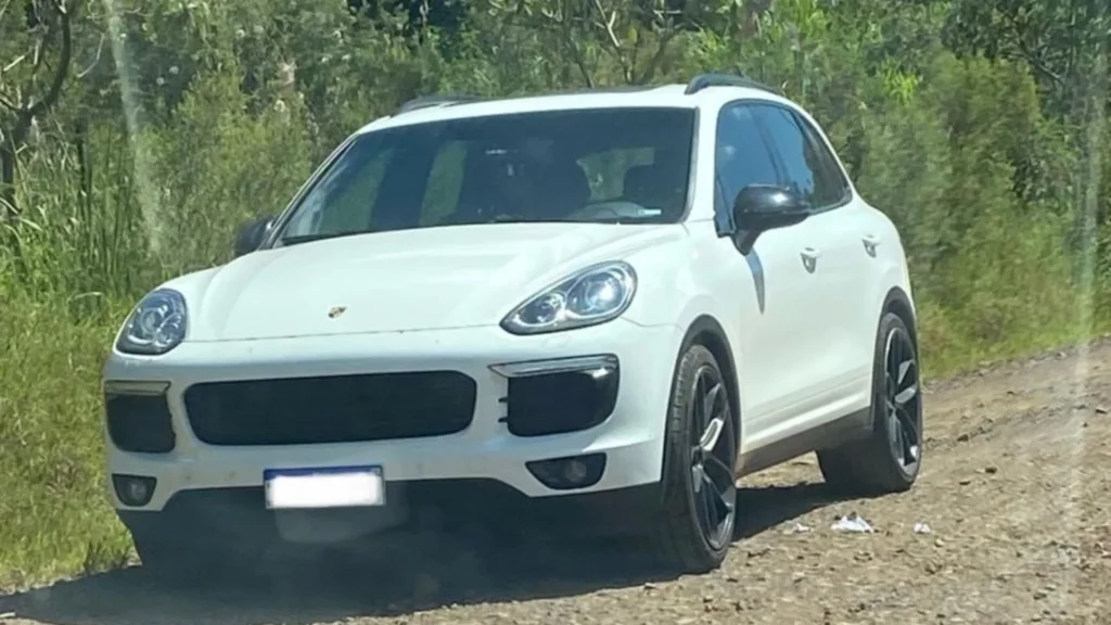 Porsche furtado no Litoral catarinense é recuperado no Oeste