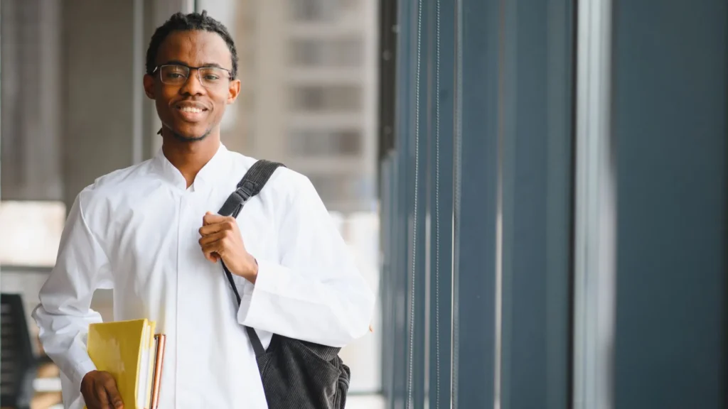 TJ-SC suspende lei que proíbe cotas raciais em universidades