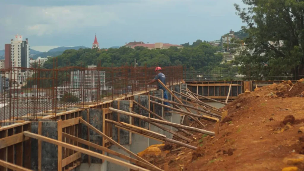 Obras do novo CEMEI no Bairro São Cristóvão avançam em Videira