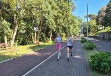 Especialistas orientam cuidados com atividade física e alimentação no verão