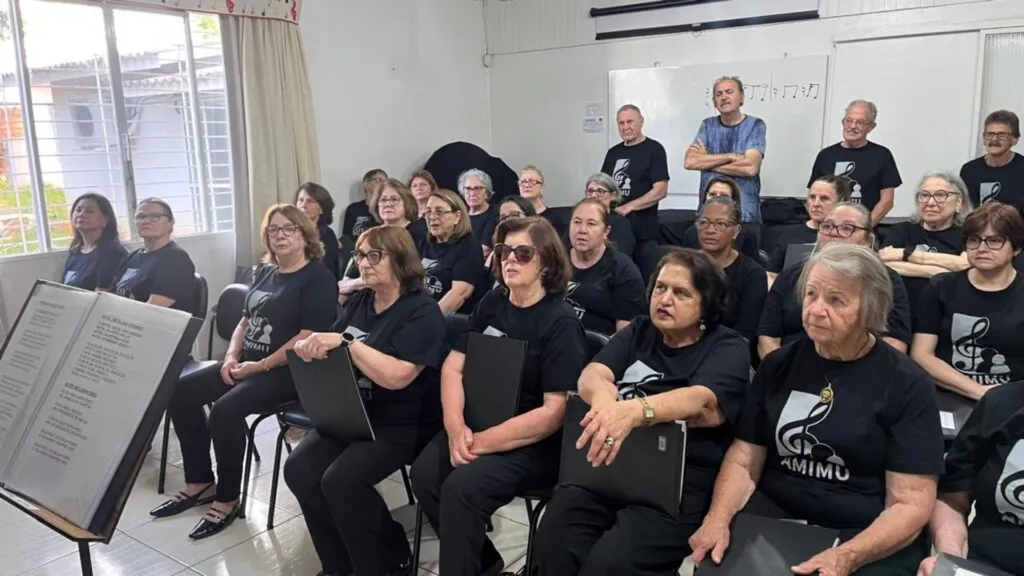 AMIMU abre matrículas para o projeto Cantando a Feliz Idade