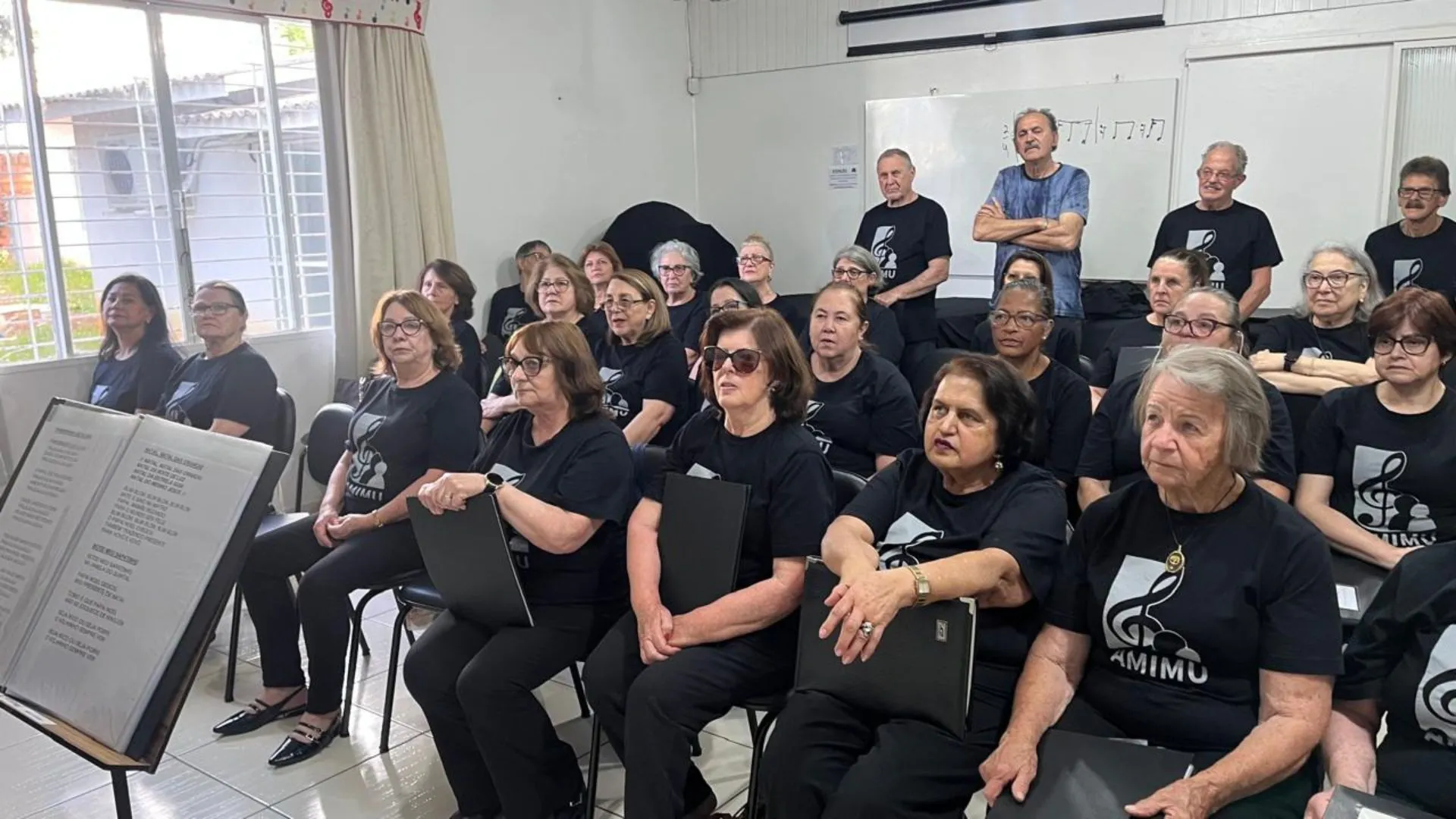 AMIMU abre matrículas para o projeto Cantando a Feliz Idade