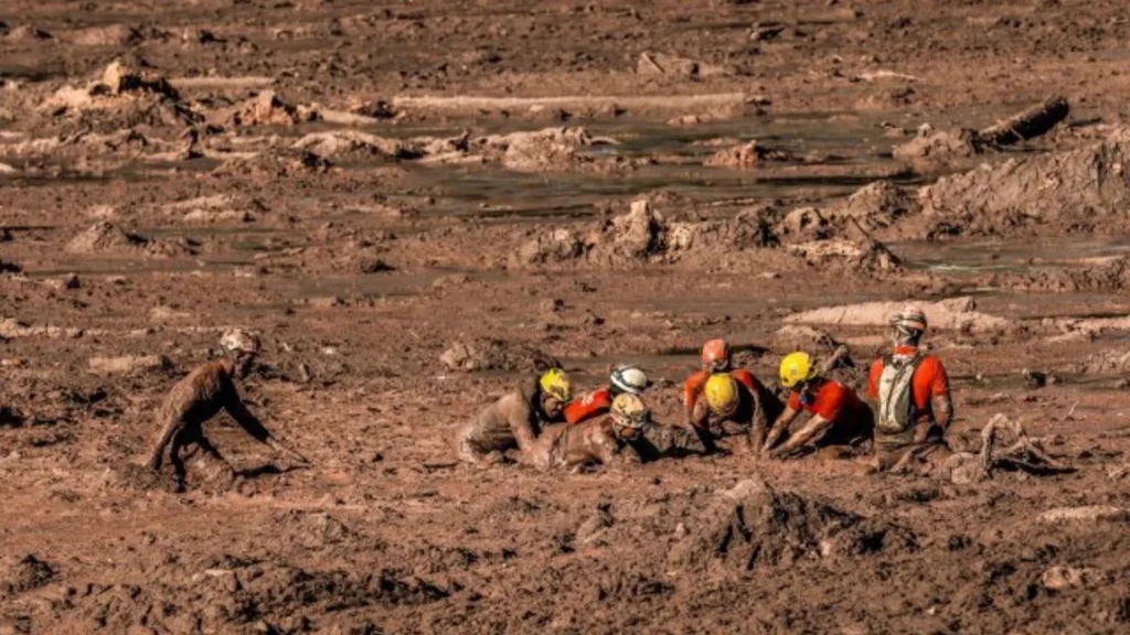 Buscas por vítimas da tragédia de Brumadinho são oficialmente encerradas