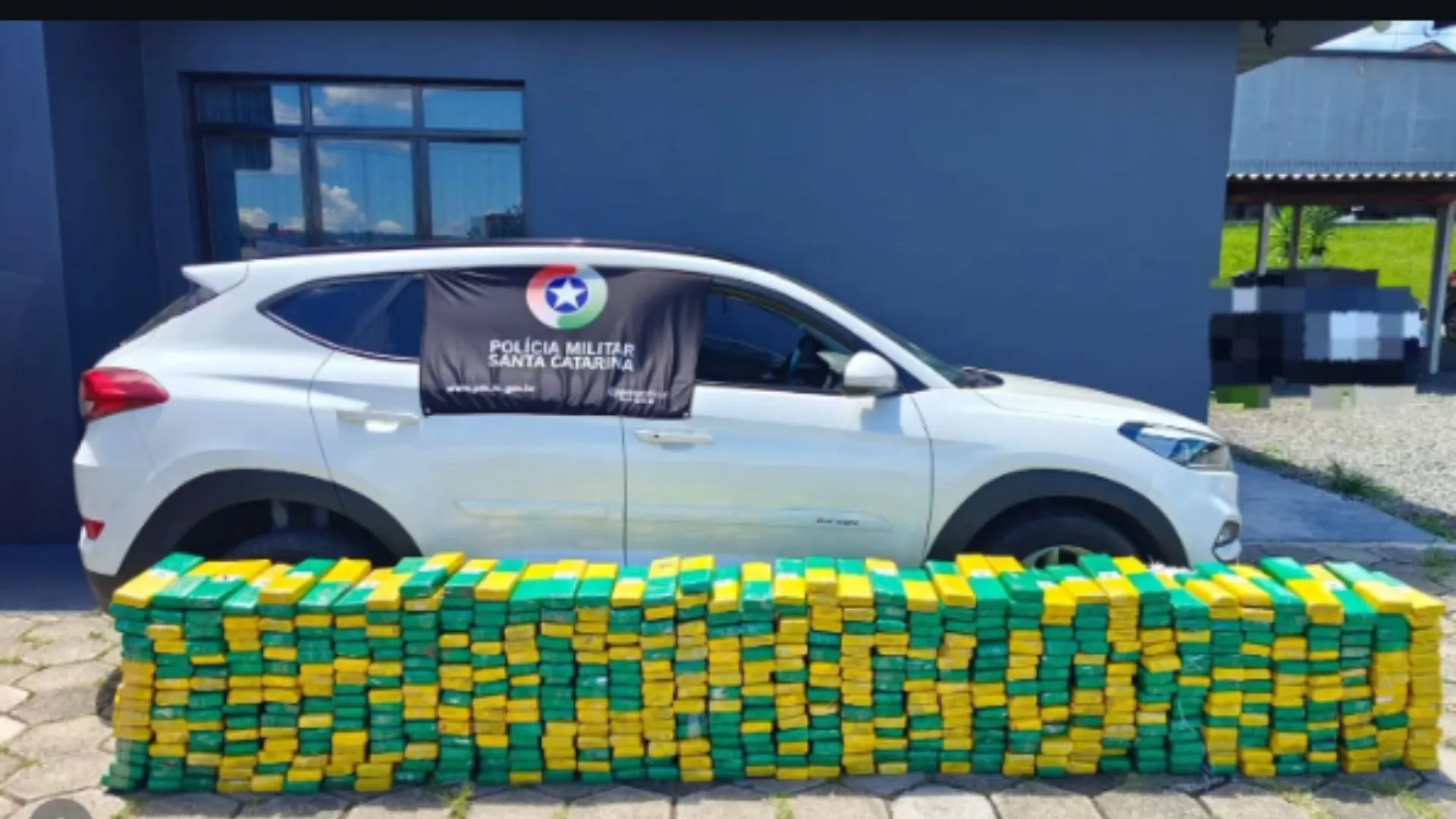 Mais de meia tonelada de maconha é apreendida em Porto União