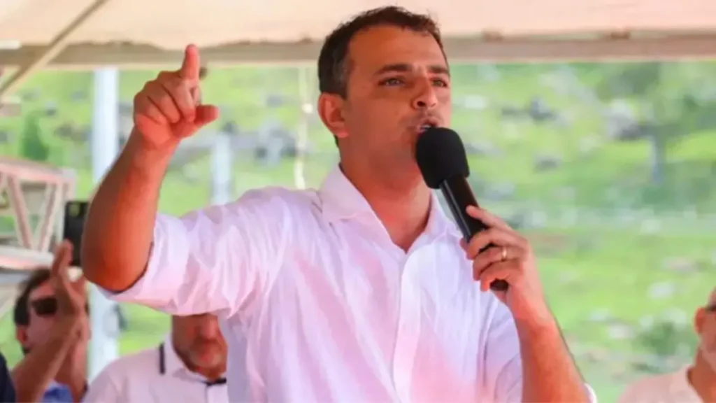 Prefeito de Garopaba é preso em operação da Polícia Civil