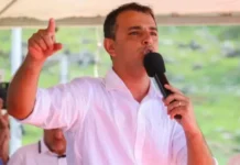 Prefeito de Garopaba é preso em operação da Polícia Civil