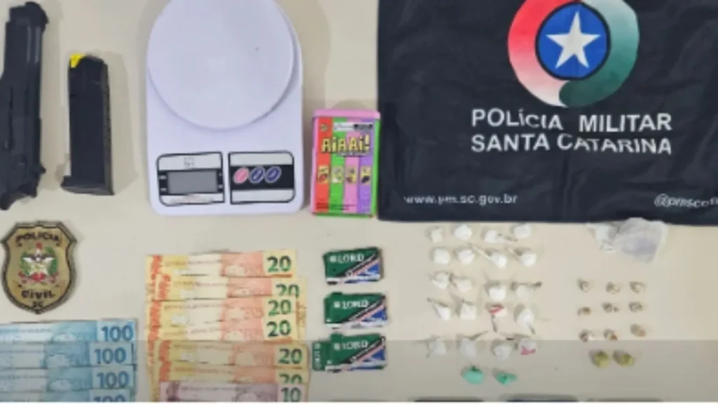 Três homens são presos por tráfico de drogas em Videira