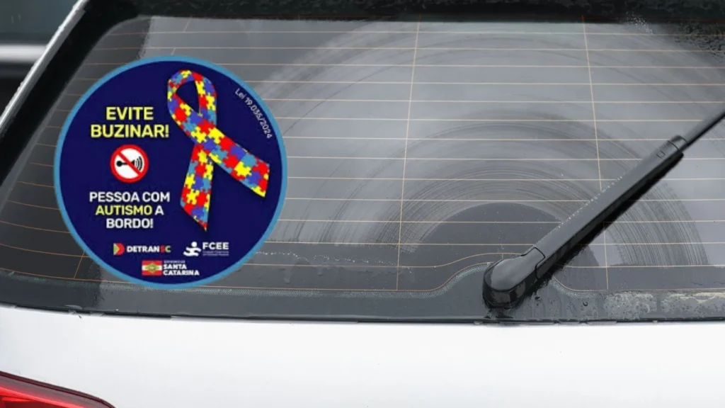 Novo selo “Pessoa com Autismo a Bordo” é lançado em SC