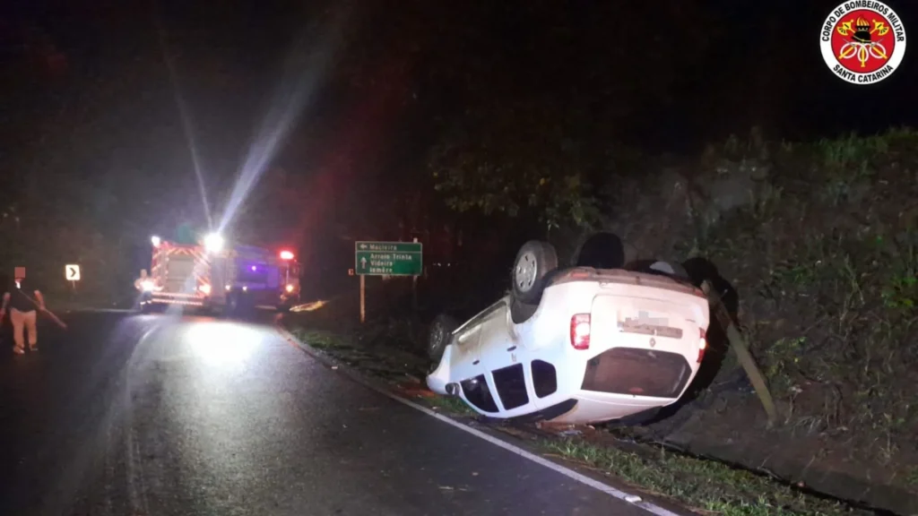 Acidente na Curva do Bambim deixa motorista ferido em Salto Veloso