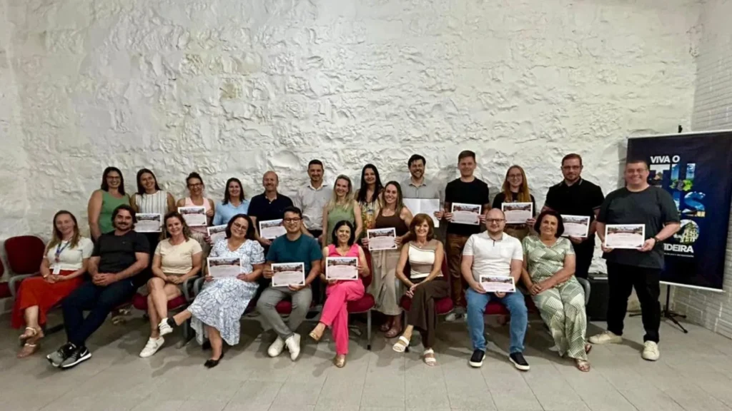 Novos membros do Conselho de Turismo de Videira são empossados