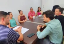 Câmara de Videira recebe representantes da Uvesc para discutir associação e capacitação legislativa