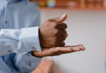 Santa Catarina aprova capacitação em Libras para agentes de segurança