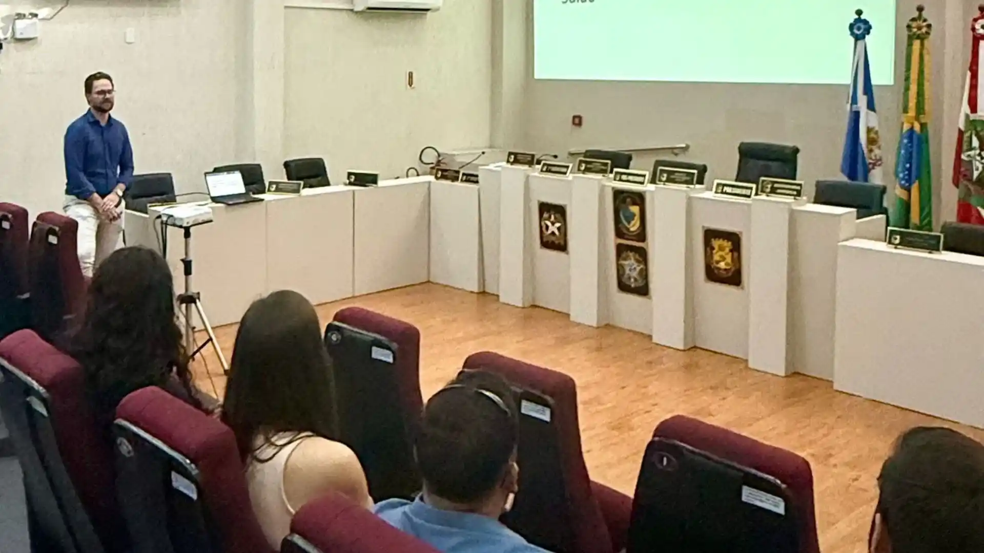 Prefeitura de Videira supera receita prevista e cumpre metas fiscais em 2025