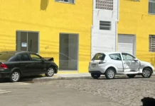 Colisão entre veículos mobiliza bombeiros em Caçador