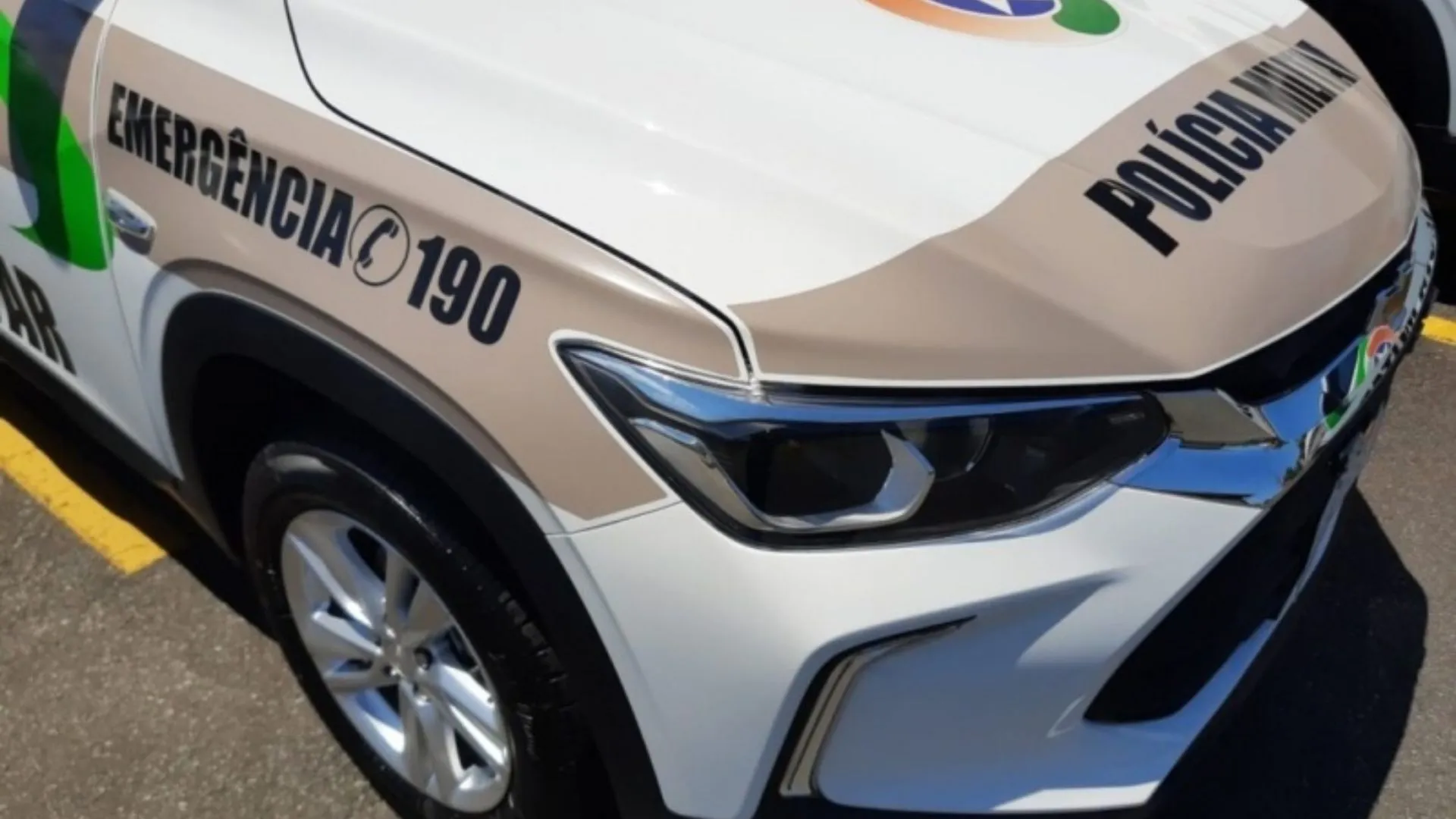 Criminosos se passam por clientes e roubam R$ 250 mil em joias