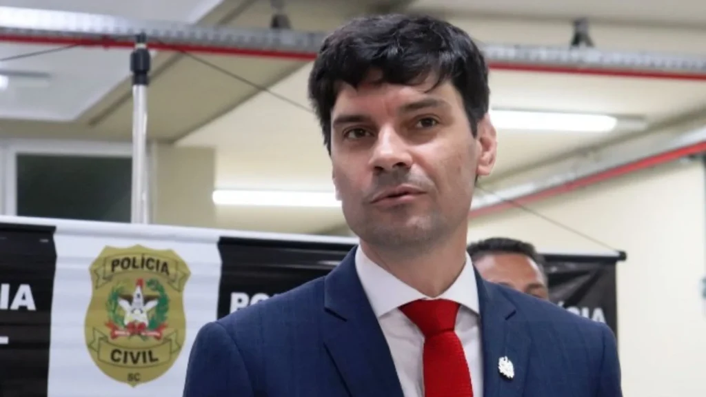 Ulisses Gabriel deixa chefia da Polícia Civil de SC