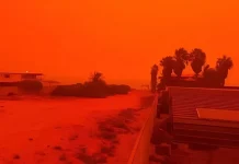 Céu vermelho na Austrália impressiona após passagem do ciclone Narelle Céu vermelho na Austrália impressiona após passagem do ciclone Narelle