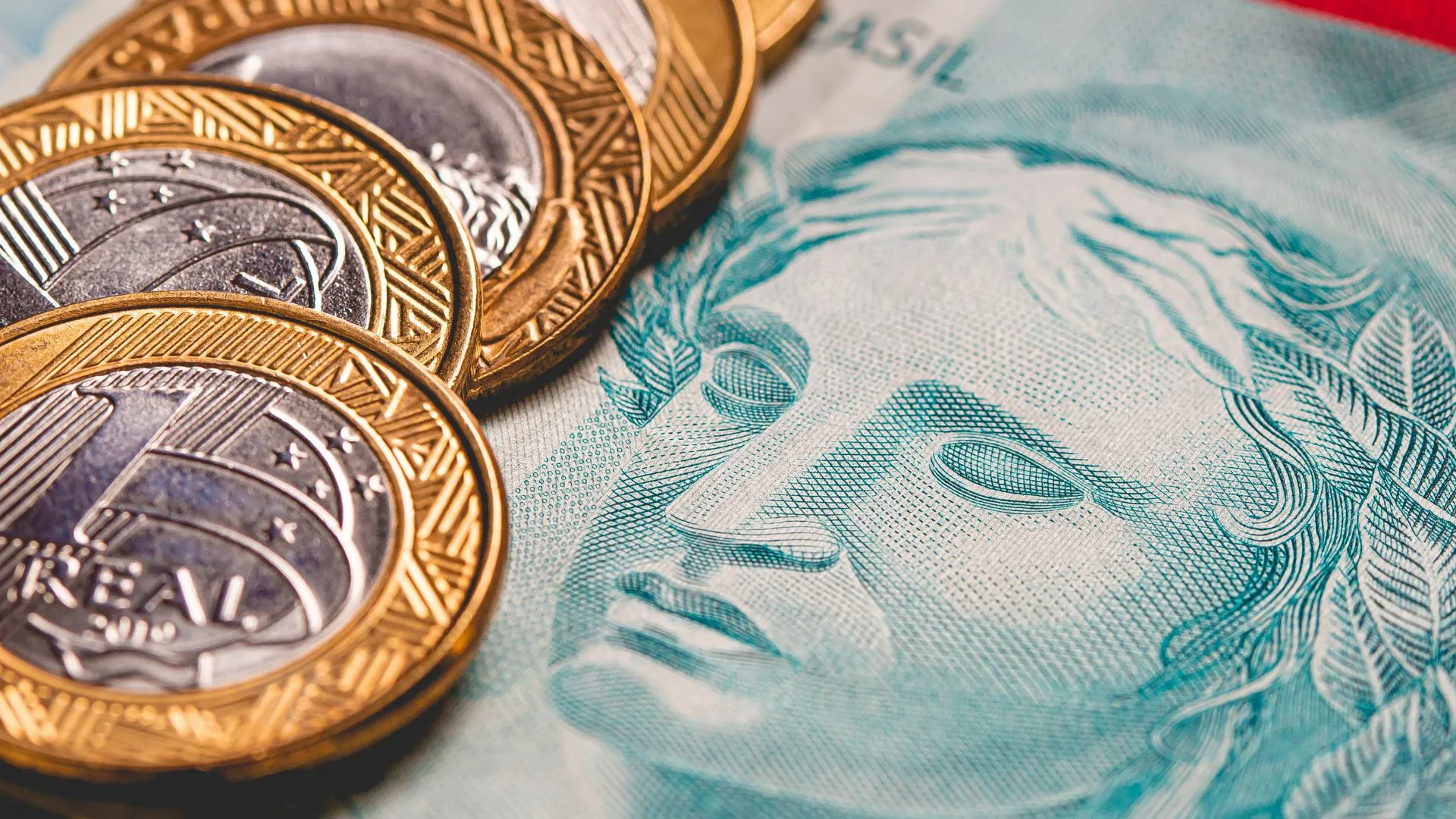 Brasil cai para 11ª posição entre as maiores economias do mundo