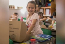 Material escolar chega às mãos de mais de 7 mil alunos em Videira