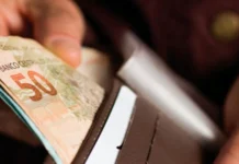 INSS antecipa 13º salário para milhões em Santa Catarina INSS antecipa 13º salário para milhões em Santa Catarina