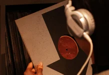 Streaming e vinil impulsionam crescimento da música brasileira Streaming e vinil impulsionam crescimento da música brasileira