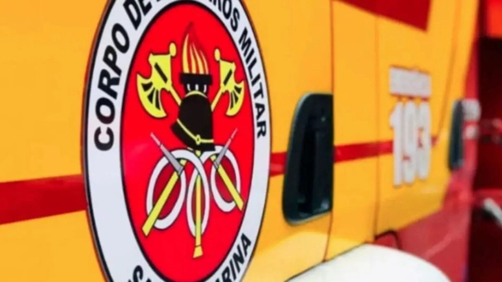 Bombeiros de SC abrem vagas temporárias com salários de até R$19 mil