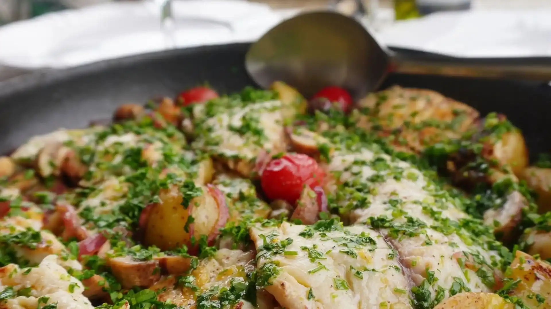 Receita de Páscoa com tilápia é destaque no Essência na Cozinha deste mês
