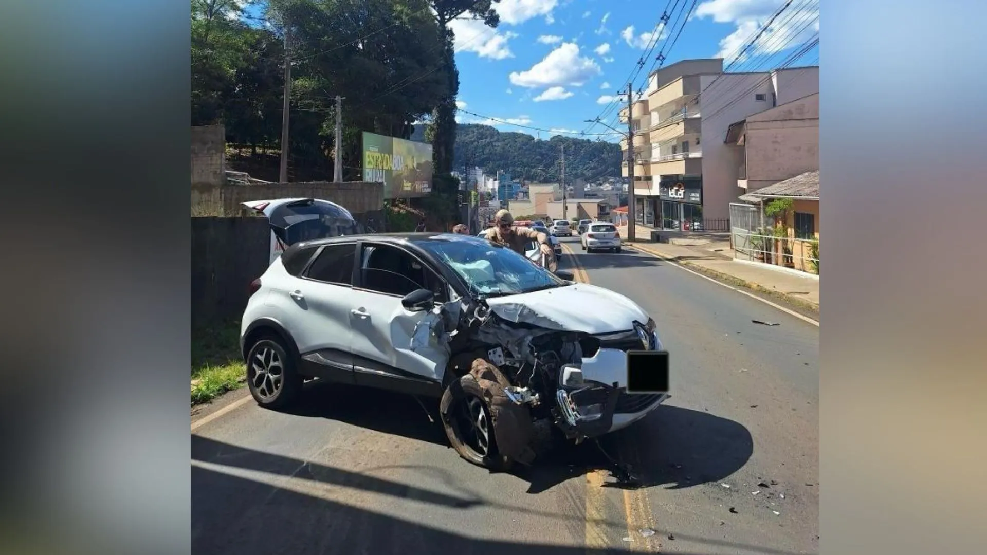 PM atende acidentes e flagra menor dirigindo em Joaçaba