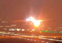 Motor de avião explode após decolagem em São Paulo Motor de avião explode após decolagem em São Paulo