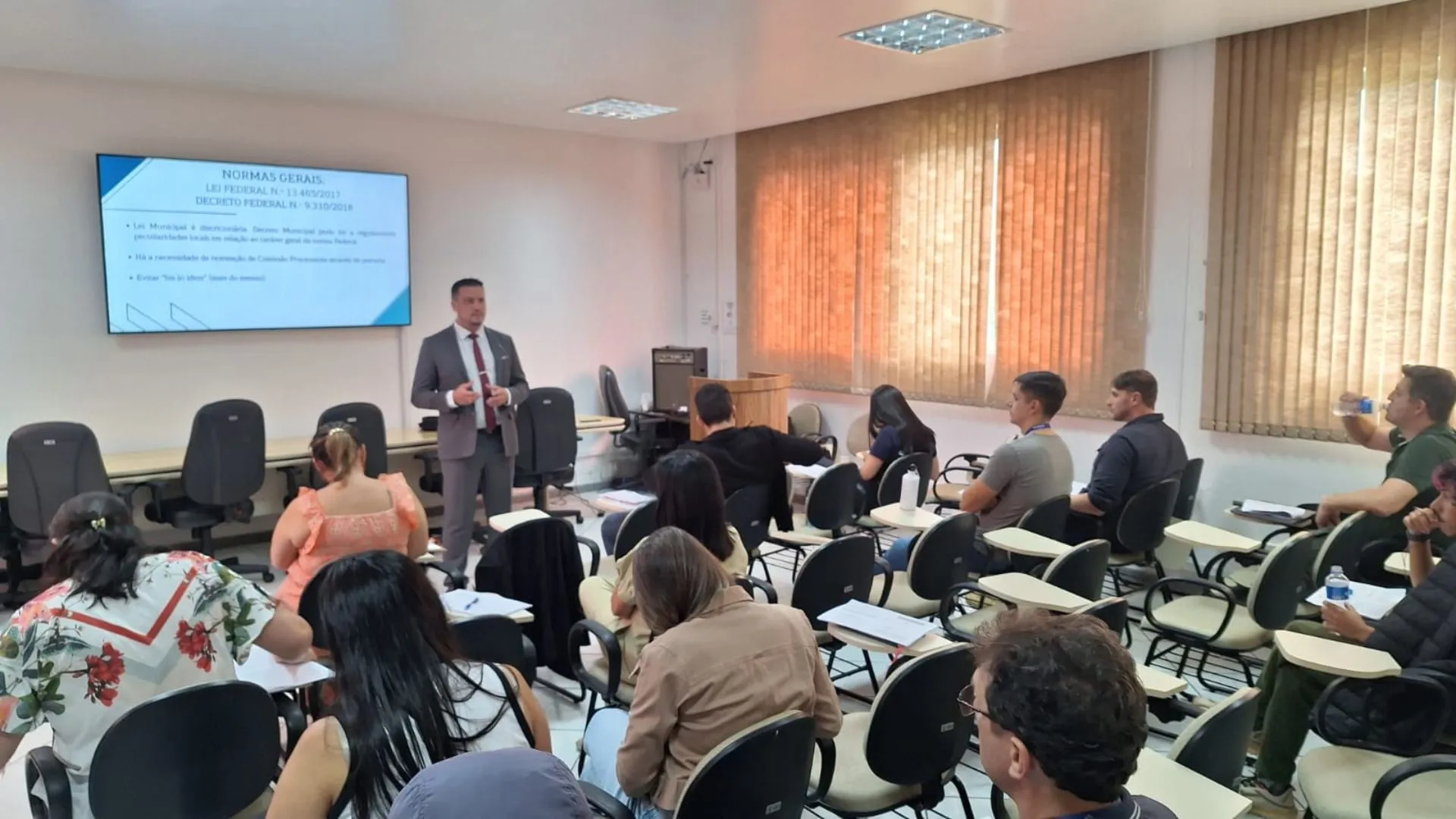 Prefeitura promove curso sobre regularização fundiária em Caçador