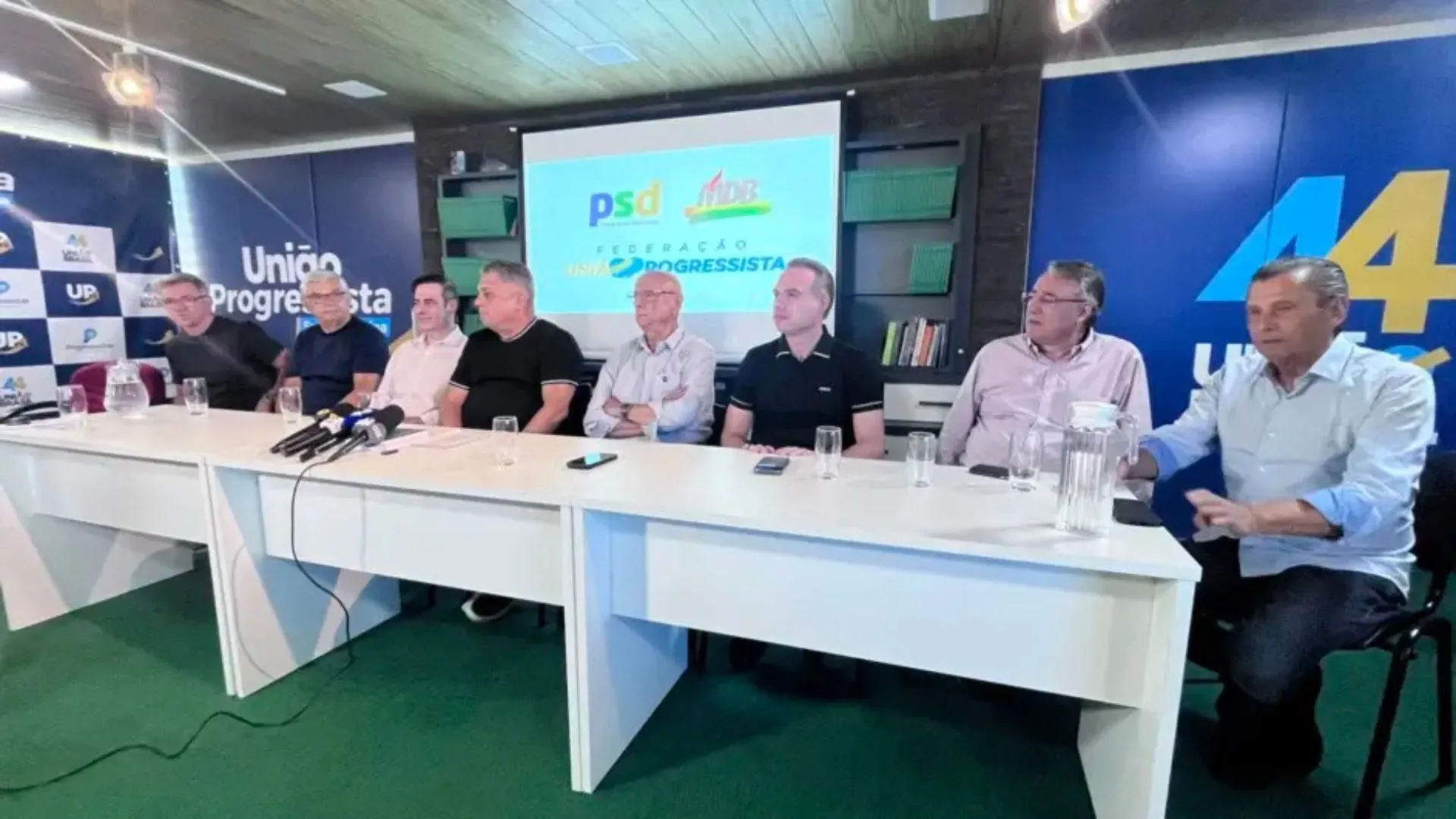 João Rodrigues confirma pré-candidatura ao governo de SC