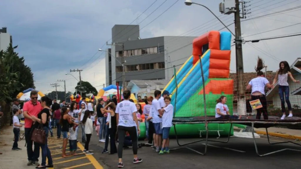 Rua de Lazer chega ao loteamento Nossa Senhora Salete