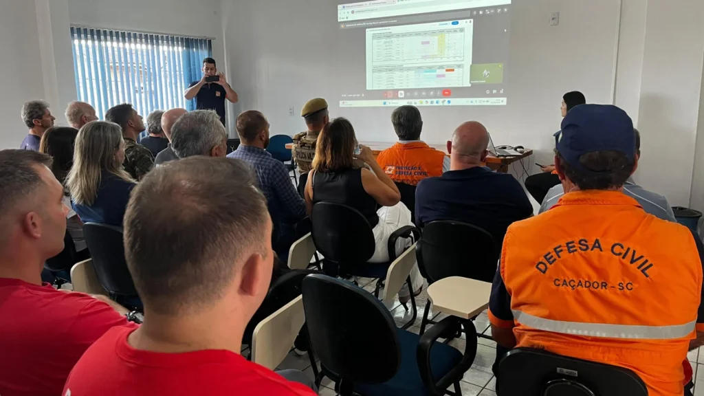 Caçador mobiliza 45 entidades em simulado de desastres