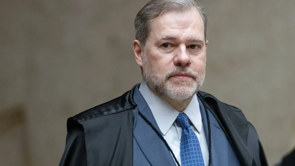 Toffoli renuncia relatoria sobre CPI do Banco Master no STF